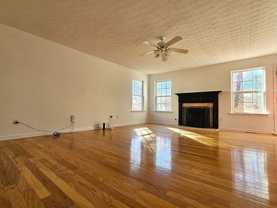 875 Roxfield Ct - Photo 1 of 1