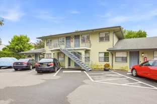 500 N Pennsylvania Ave - Photo 1 of 1