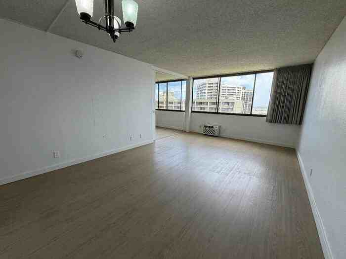 55 S Kukui St #3203D - Photo 2 of 5