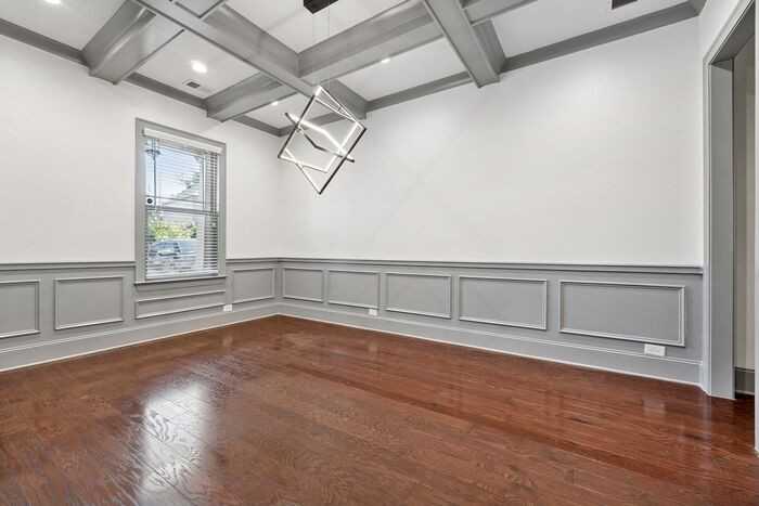 4530 Point Rock Dr - Photo 3 of 25