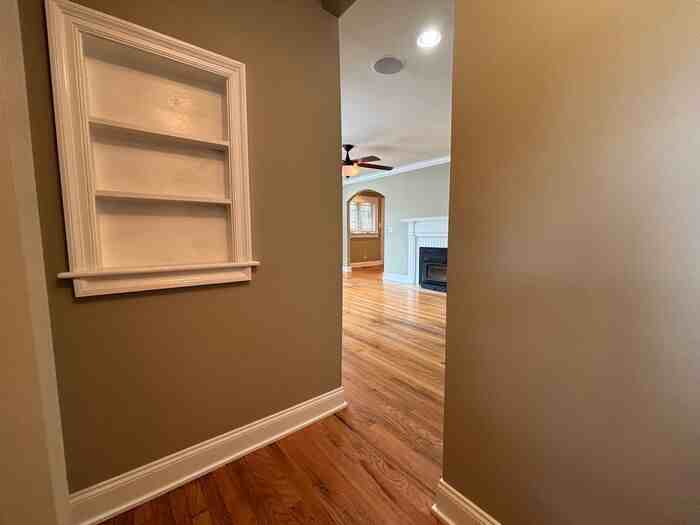 2320 Poincianna St Sw - Photo 5 of 36