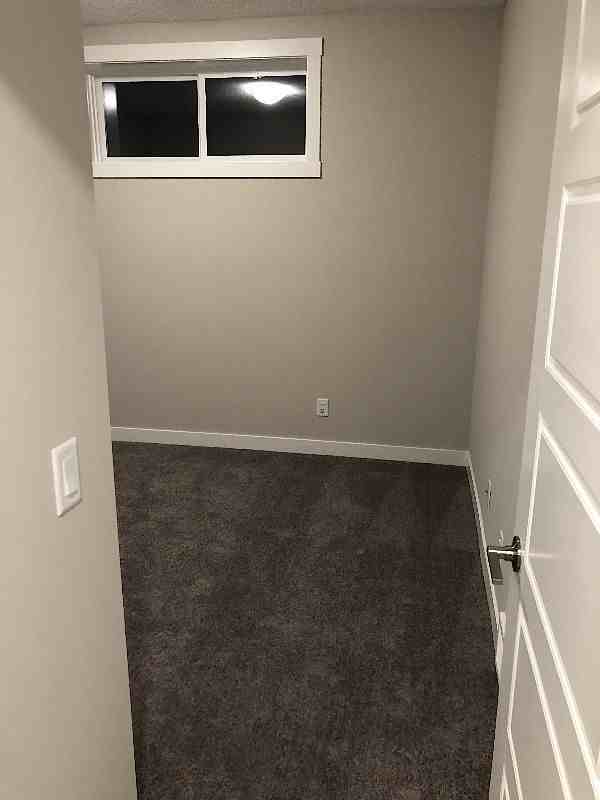 252 Lucas Ave Nw - Photo 3 of 9