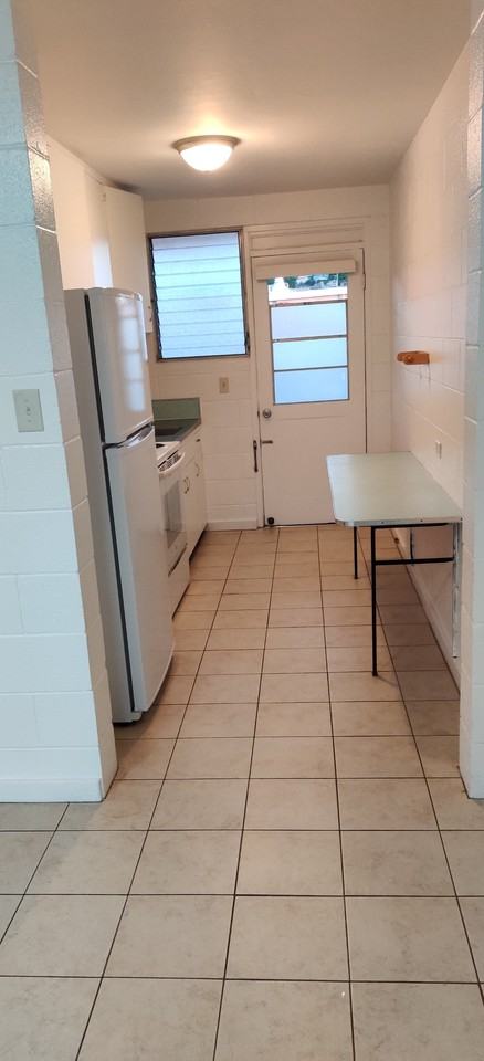 22 Iliahi St #304 - Photo 3 of 17