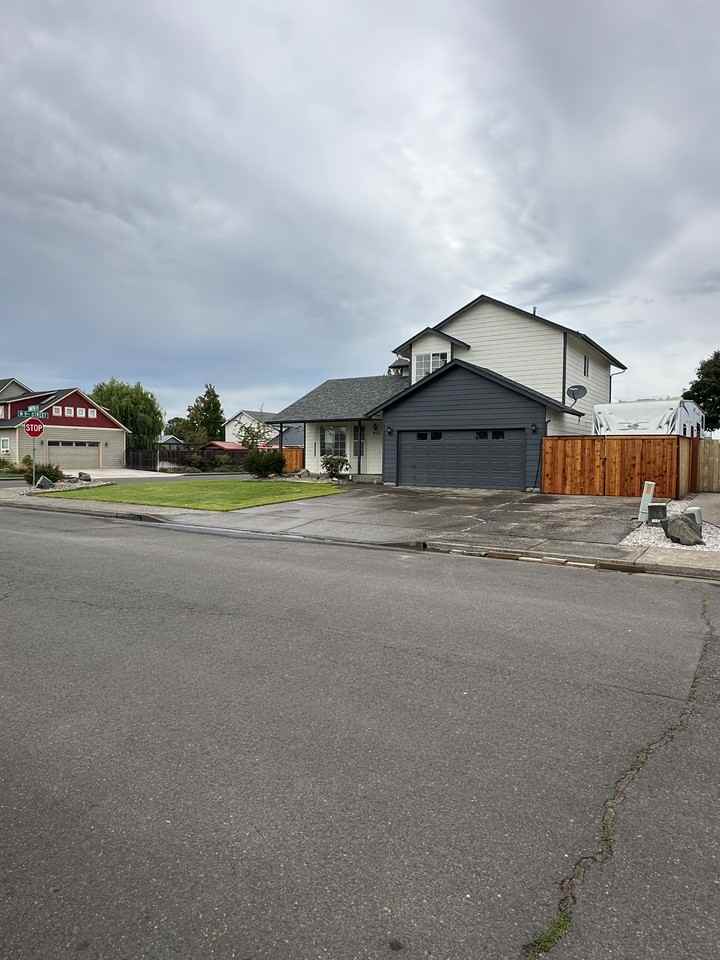 903 Smith St #NA - Photo 5 of 18