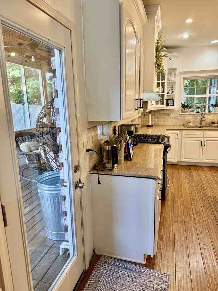 3904 Signature Ct #NA - Photo 7 of 35