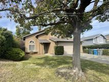260 Cimarron Dr - Photo 1 of 1