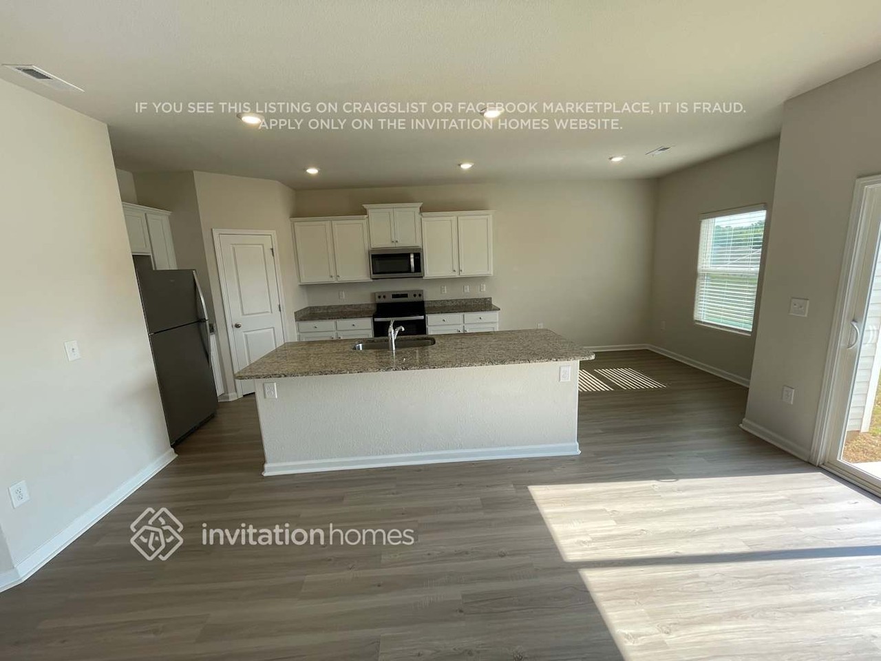 2046 Transatlantic Ave - Photo 5 of 45