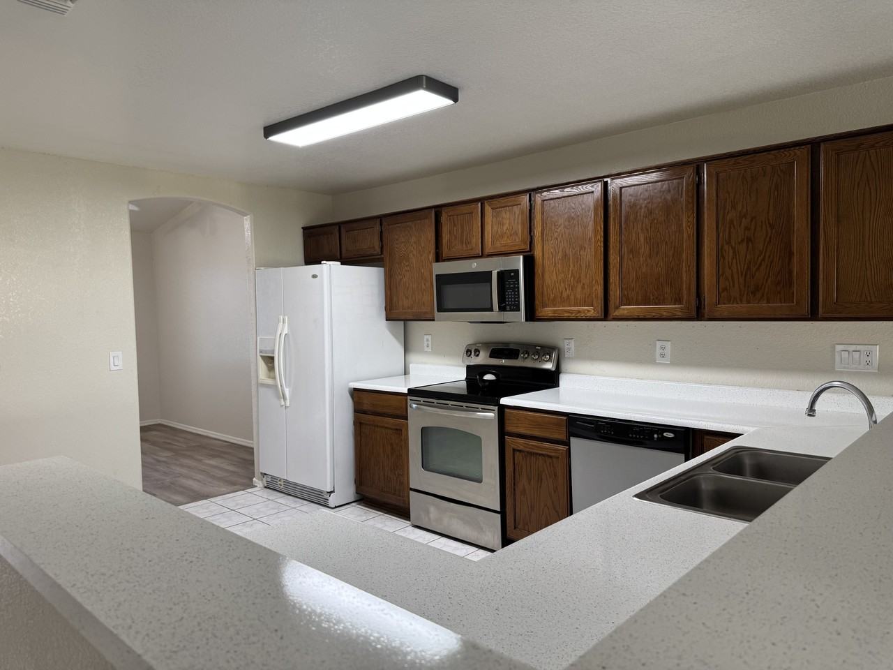 8936 W Tuckey Ln - Photo 5 of 26