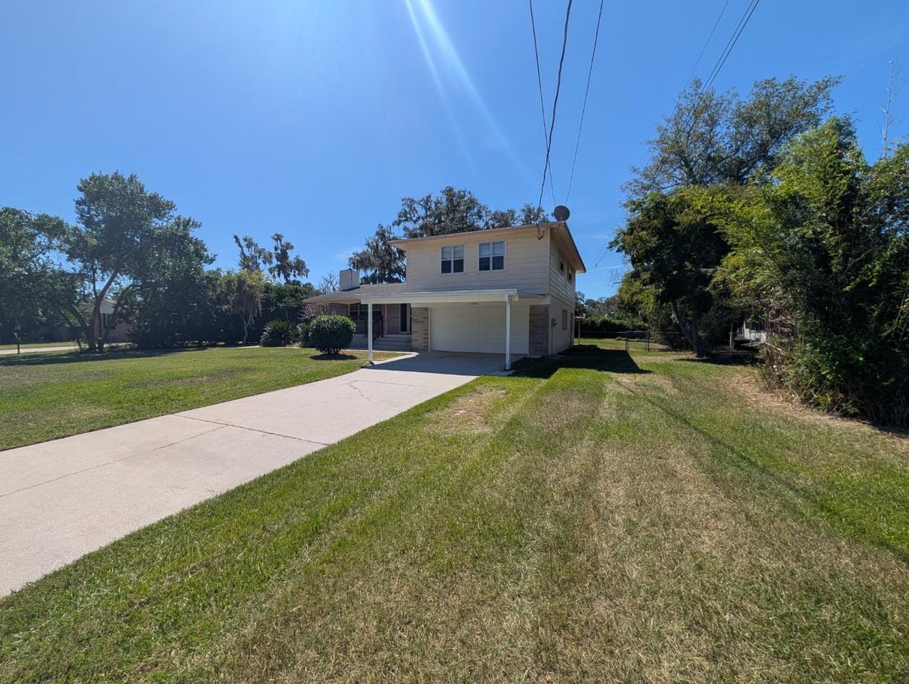 2834 Woodland Dr - Photo 2 of 20