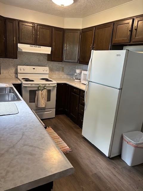 335 S Main St - Photo 7 of 11