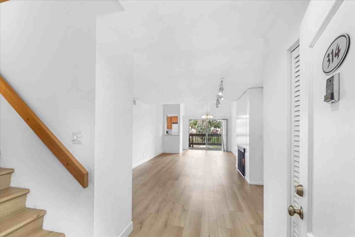 14314 Summertime Ln #1 - Photo 3 of 50