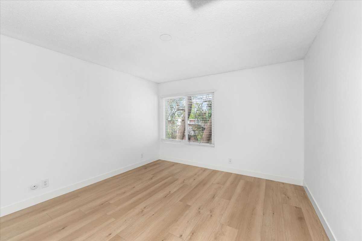 14314 Summertime Ln #1 - Photo 6 of 50