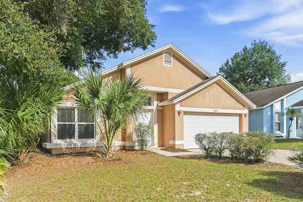 8853 Parliament Ct - Photo 3 of 16