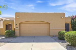 featured image of 4517 E Rosemonte Dr