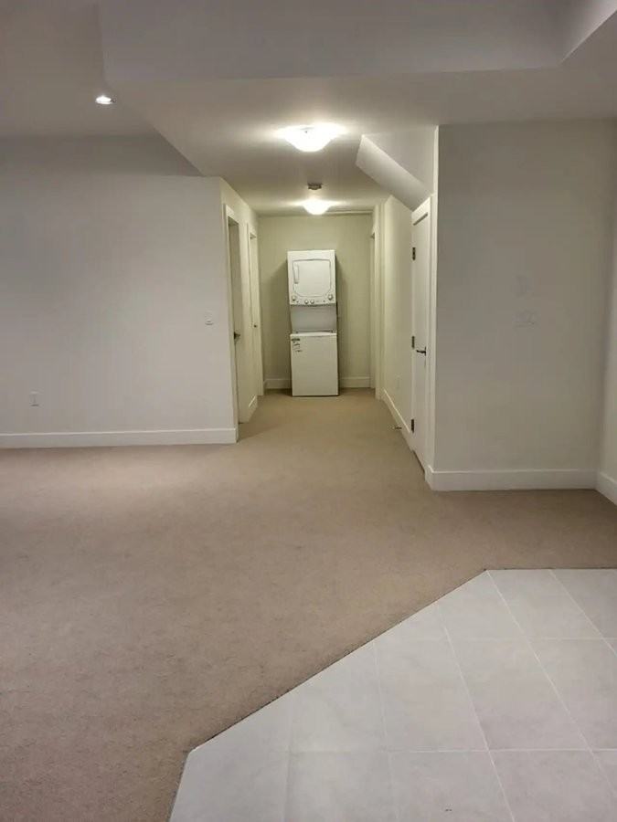 16452 21A Avenue - Photo 6 of 8