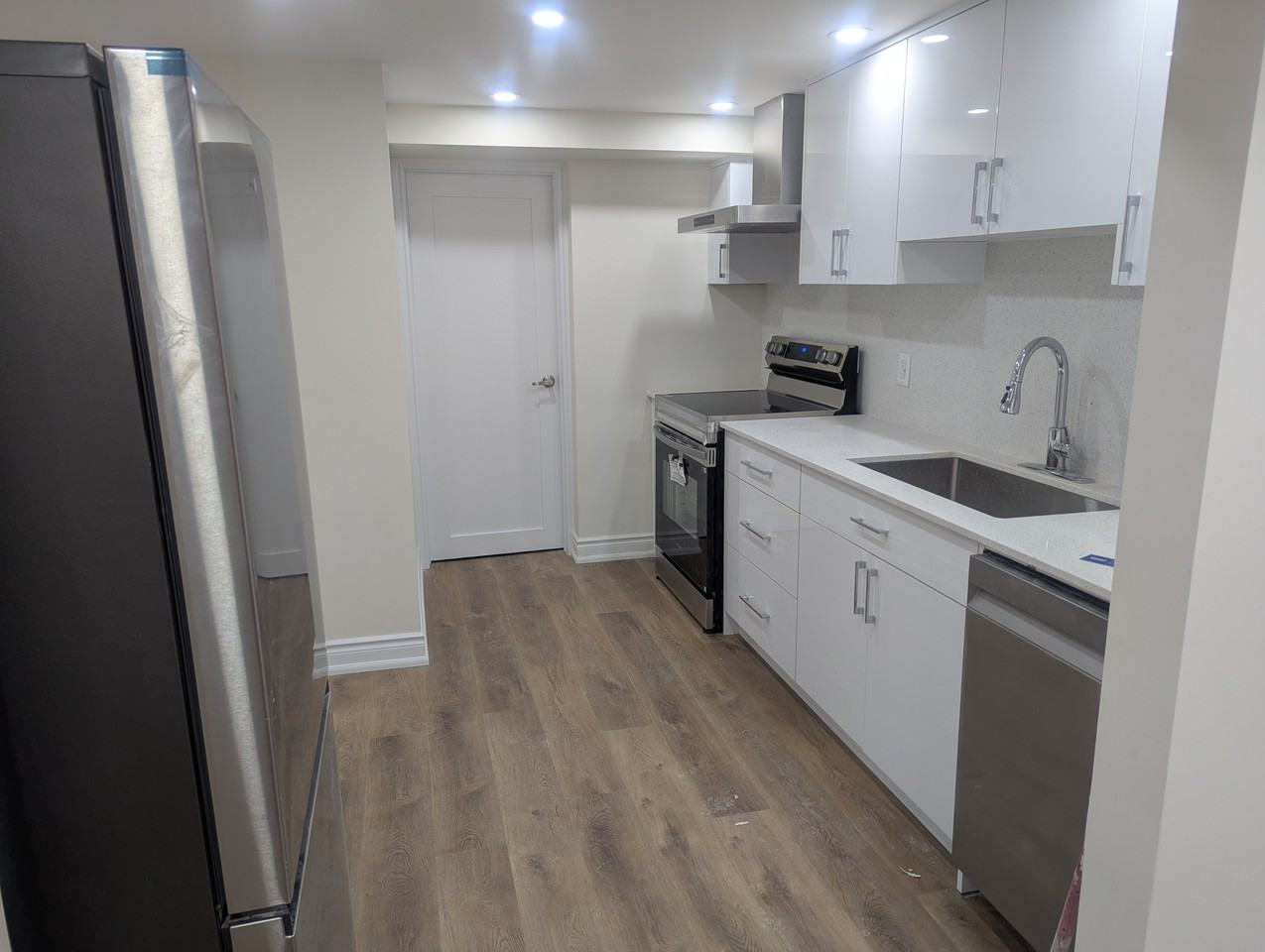 78 Leaside Drive - Photo 4 of 11