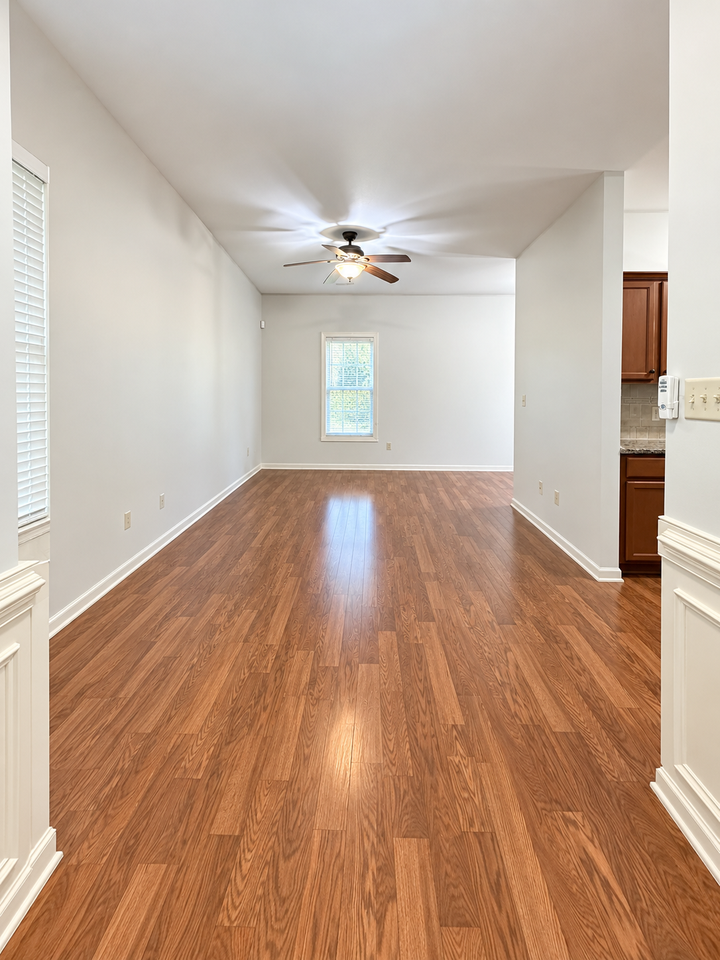 129 Burgess Ln #129 - Photo 5 of 23
