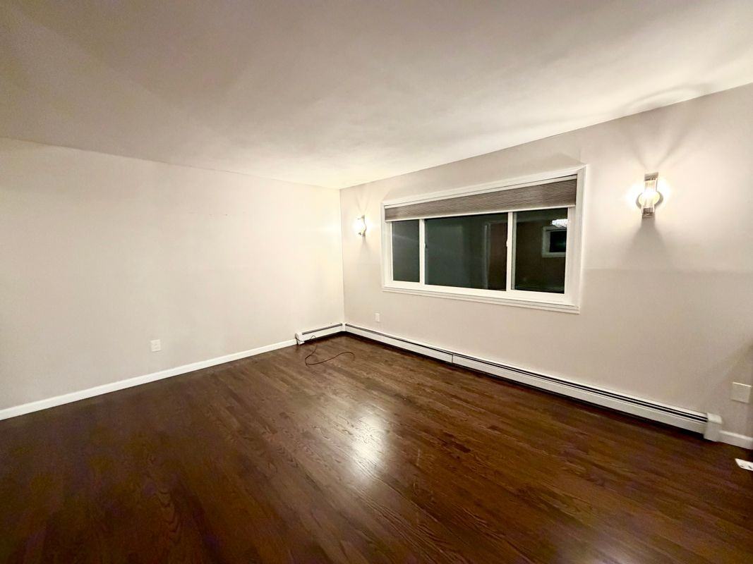 192 N 21st St ##2 - Photo 5 of 20