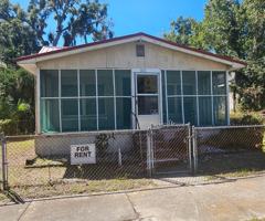 featured image of 1013 Stonewall St