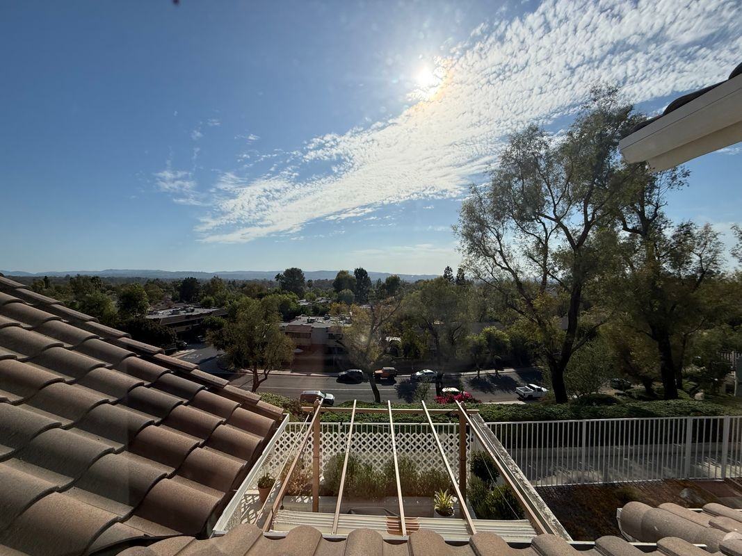 21061 Jenner - Photo 5 of 5