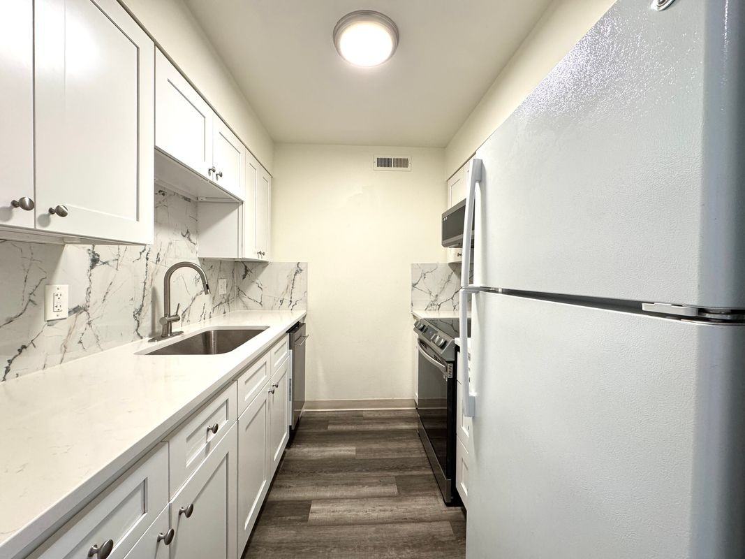 3643 S Sheridan Blvd ##19 - Photo 3 of 8