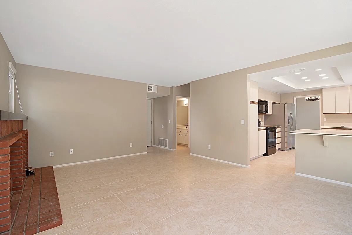 16028 Sun Summit Pt - Photo 2 of 20