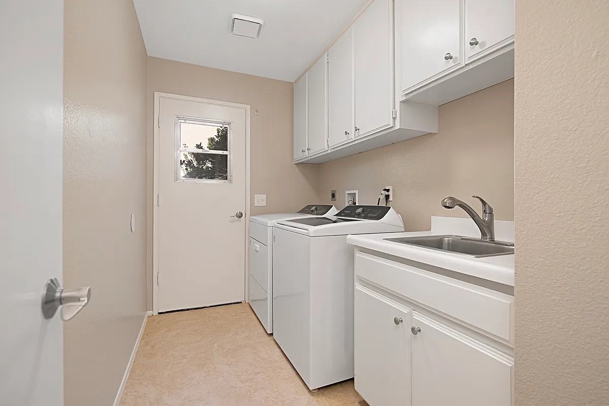 16028 Sun Summit Pt - Photo 3 of 20