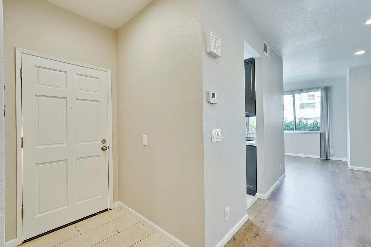 103 Chelsea Way - Photo 5 of 18