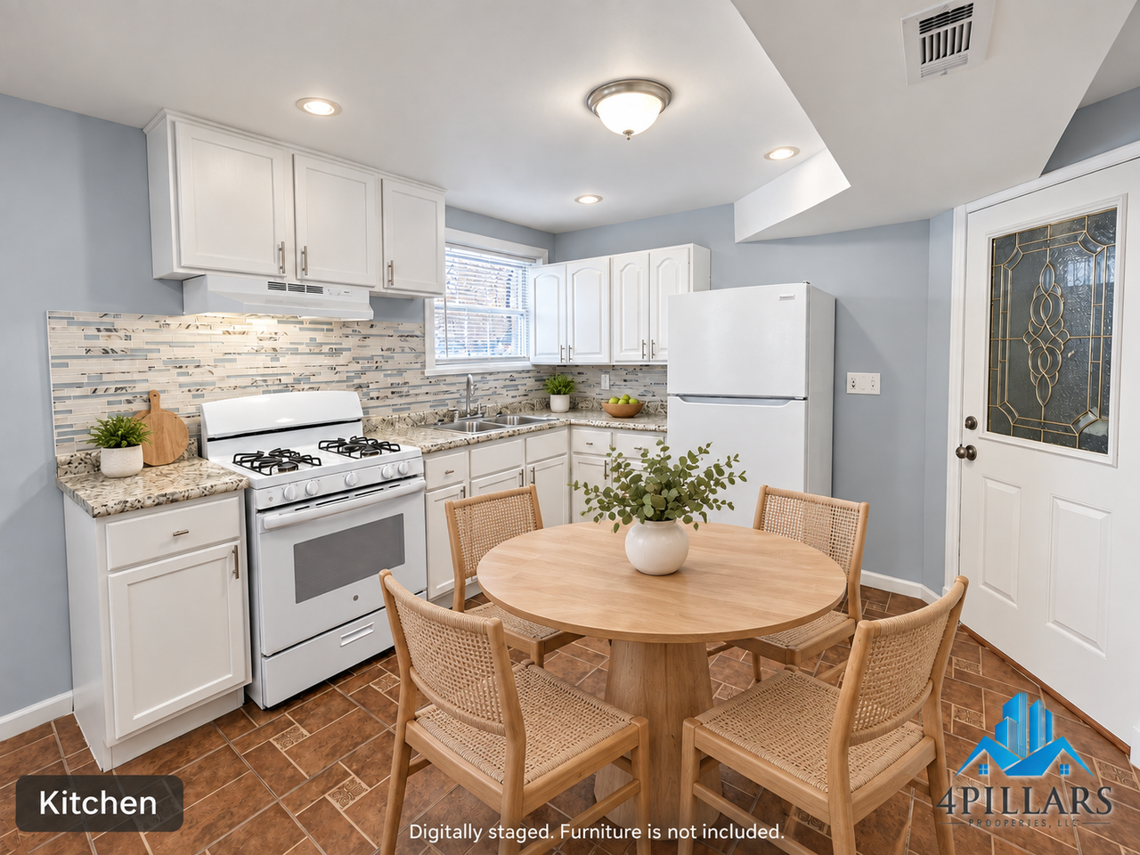 5647 Sohl Ave - Photo 6 of 25