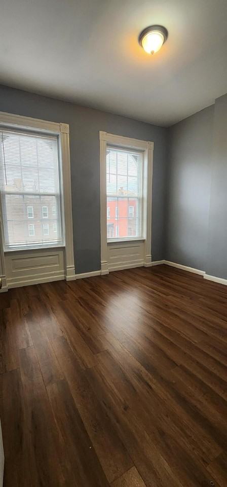 3501 Iowa Ave - Photo 6 of 7