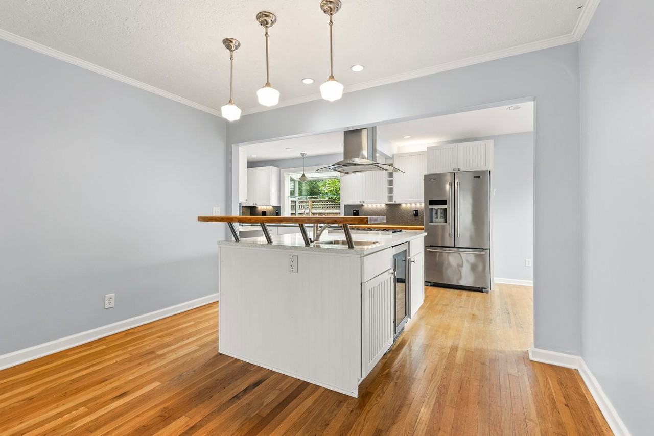 4133 N Willamette Blvd - Photo 7 of 30