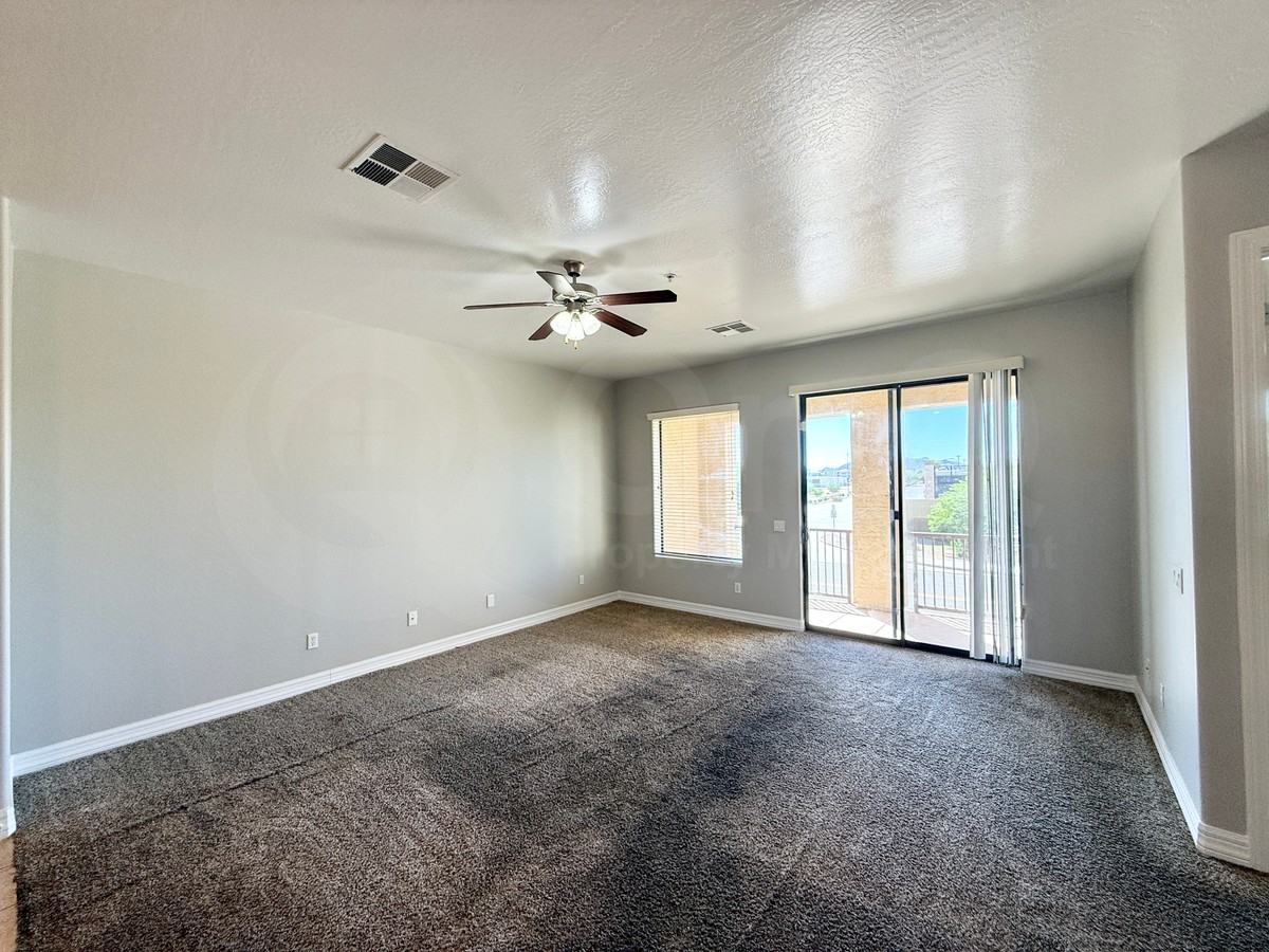 1456 E 9th St #217 - Photo 3 of 23