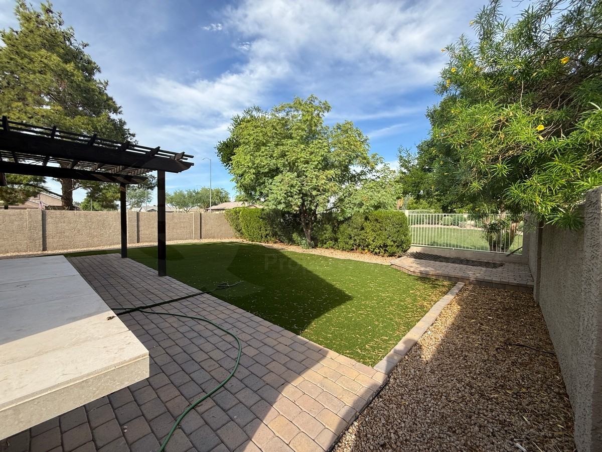 2831 S Aletta - Photo 2 of 18