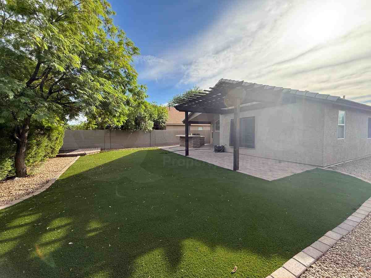 2831 S Aletta - Photo 3 of 18