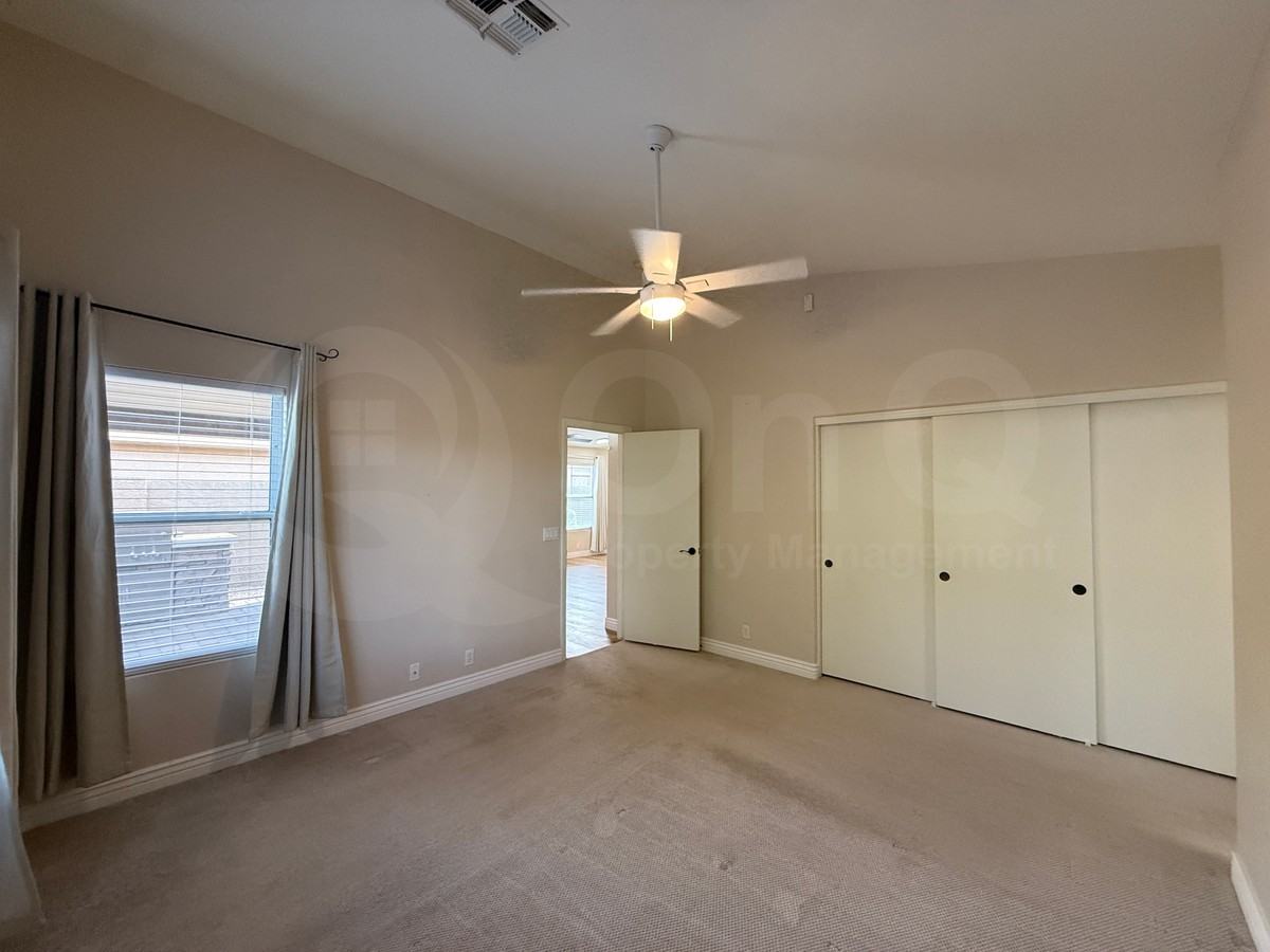 2831 S Aletta - Photo 4 of 18