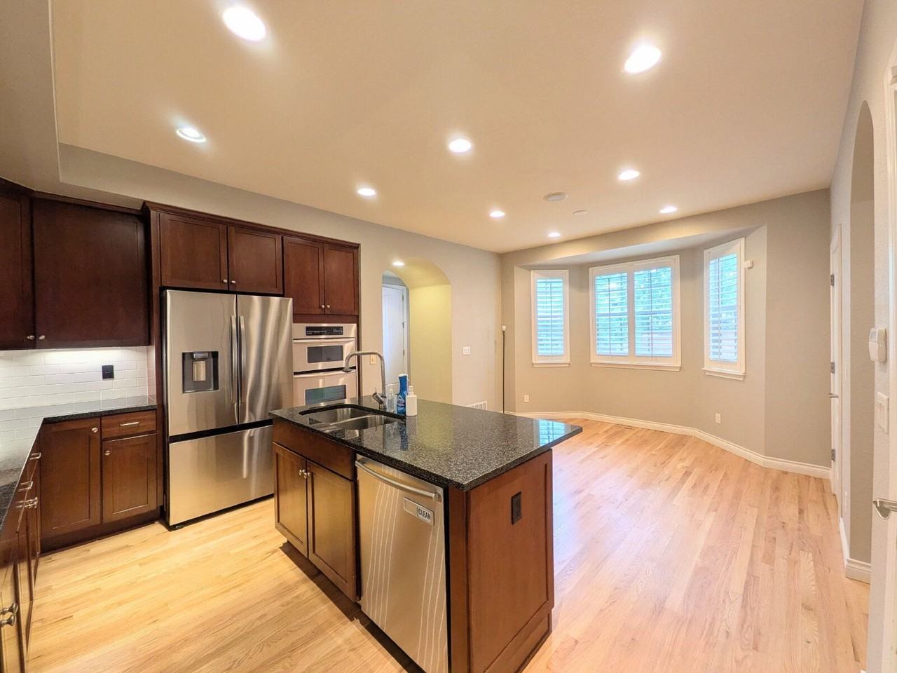2927 Akron Ct - Photo 4 of 27