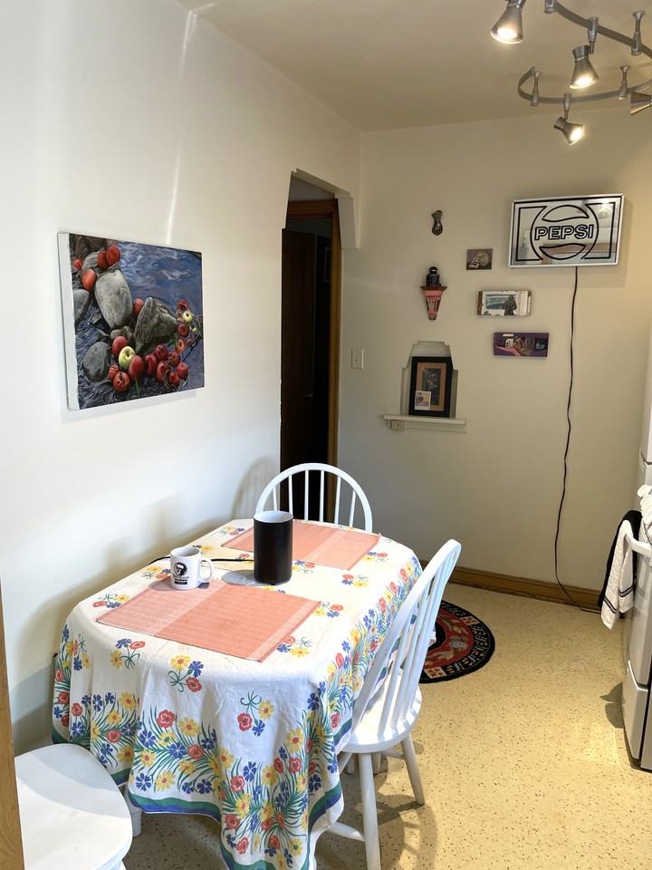 1120 Grand Apartments - Photo 4 of 12