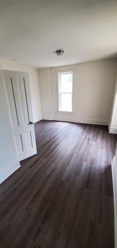 121 Hinsdell Pl #123-1N - Photo 3 of 6