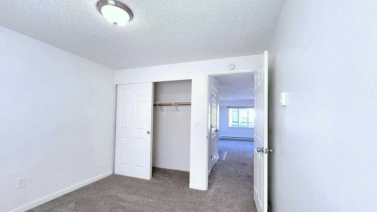 4031 S Warner St #3 - Photo 2 of 13