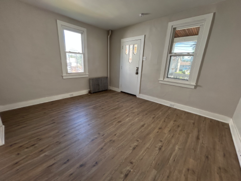 1767 Mcdonough Ave - Photo 4 of 20