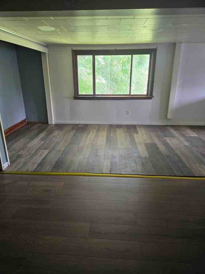 133 Jefferson St #2 - Photo 3 of 8