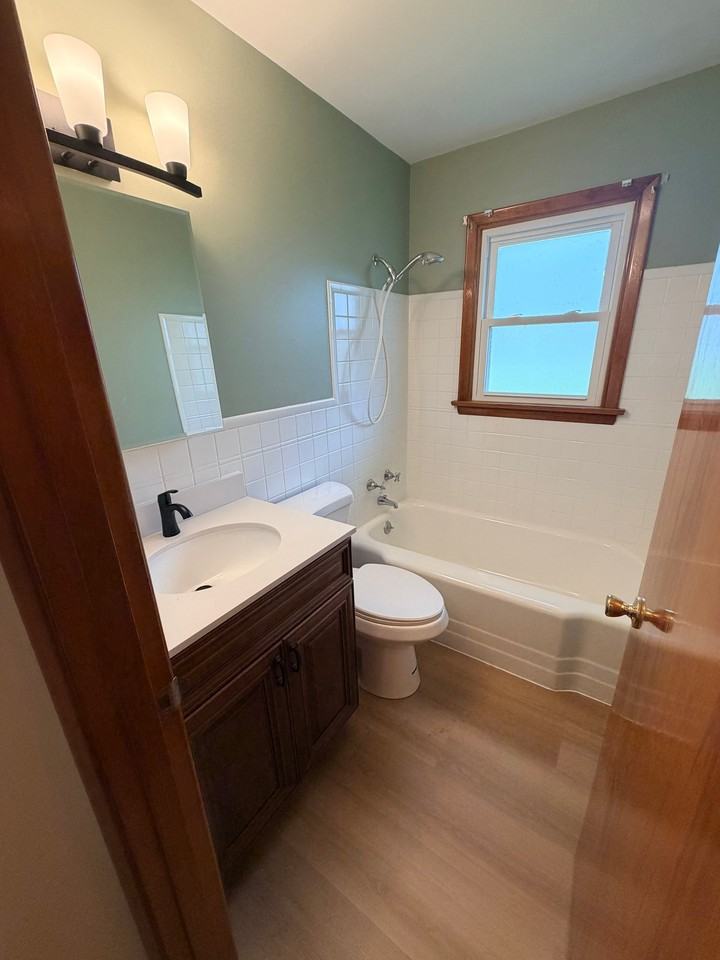 4032 Dolbil Dr - Photo 6 of 14