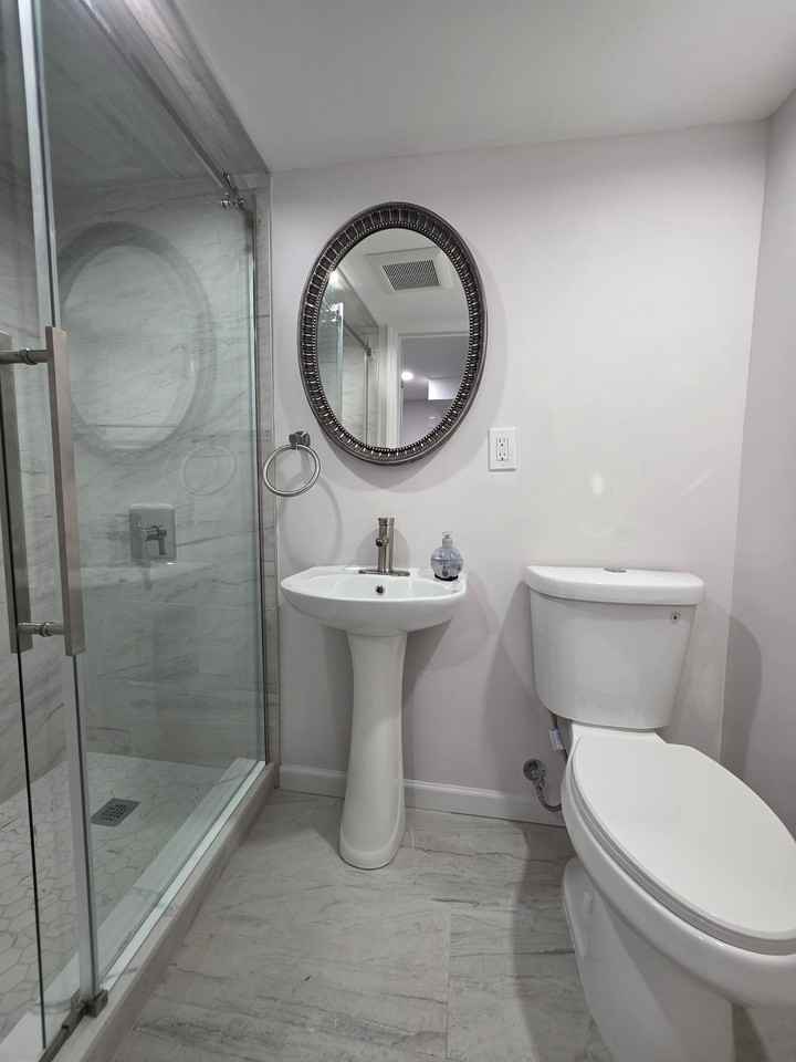 640 Kennedy Blvd #1 - Photo 7 of 9