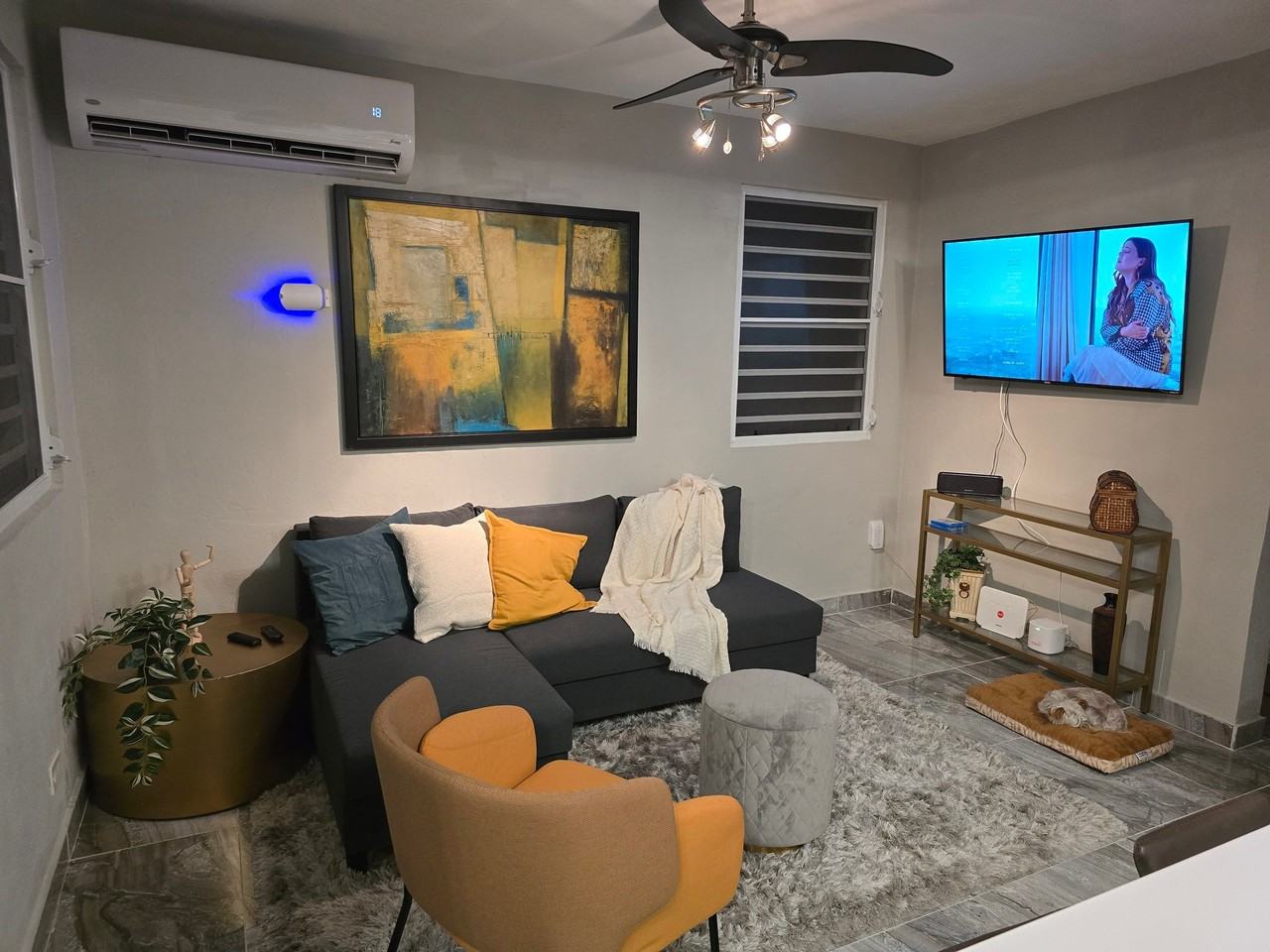 157 Calle Amparo - Photo 4 of 10