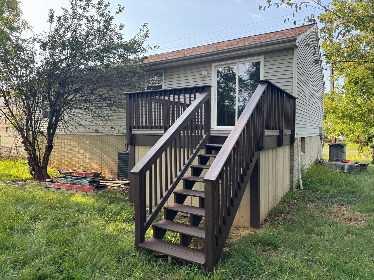 422 Lincoln St - Photo 3 of 17