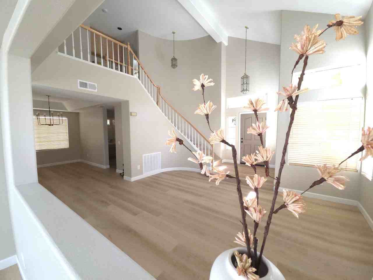 14188 Capewood Ln - Photo 2 of 12