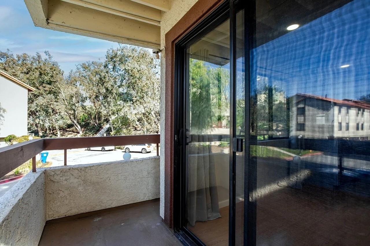 18015 Sundowner Way - Photo 6 of 16