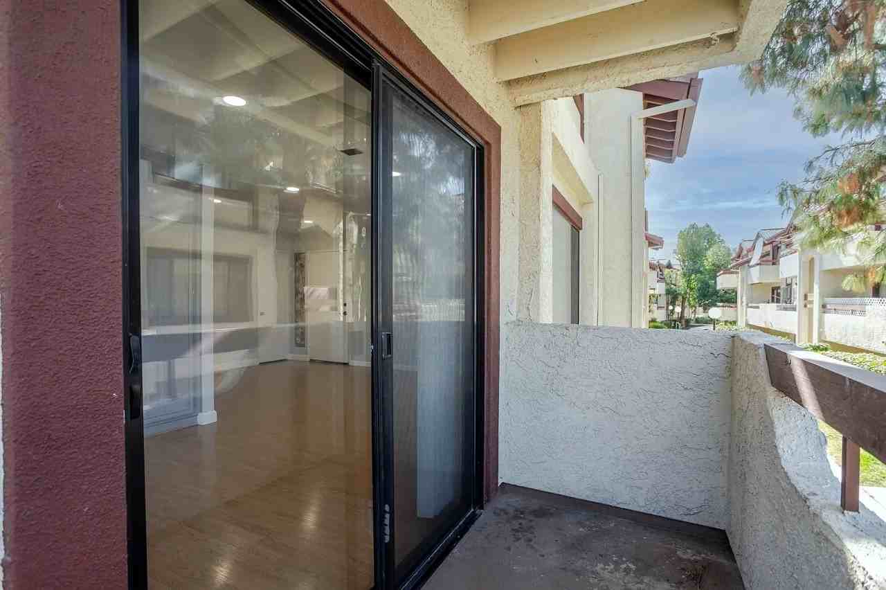 18015 Sundowner Way - Photo 7 of 16
