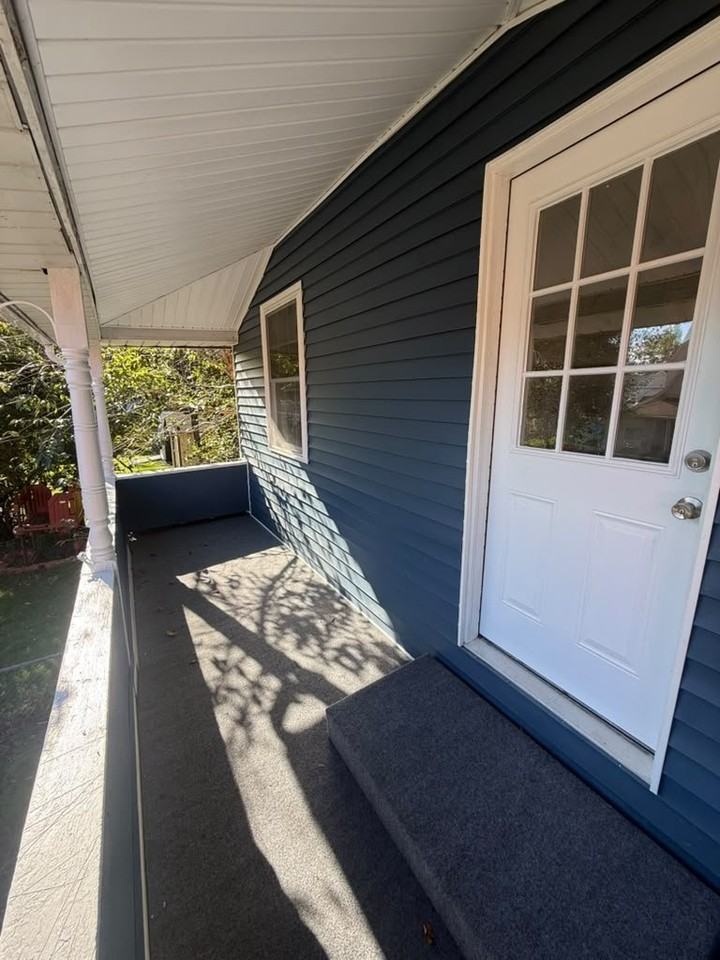 305 Jackson St #REAR - Photo 4 of 29