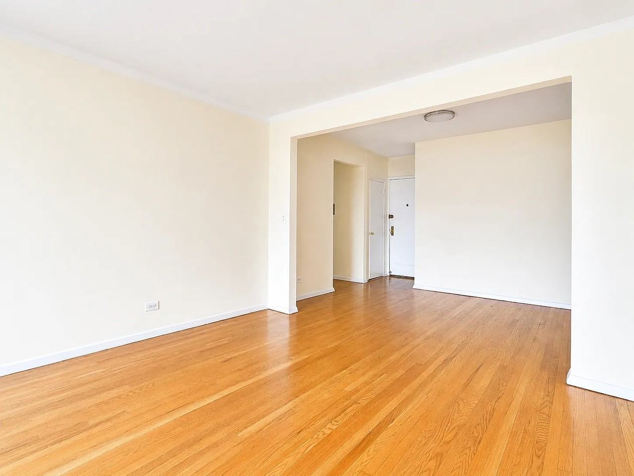 611 W 239th St - Photo 3 of 10